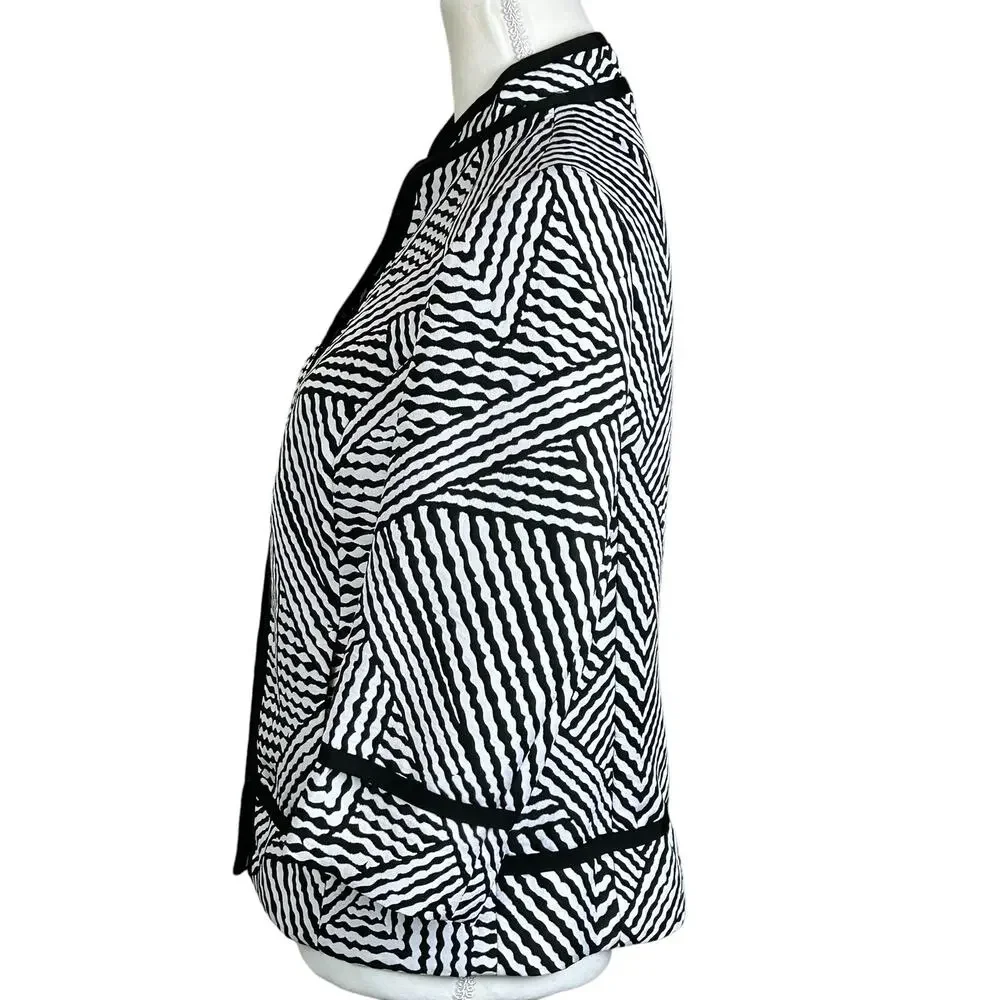 Chico's Jacket Women Size 0 Black White Stripes Pockets Structured Boxy Career